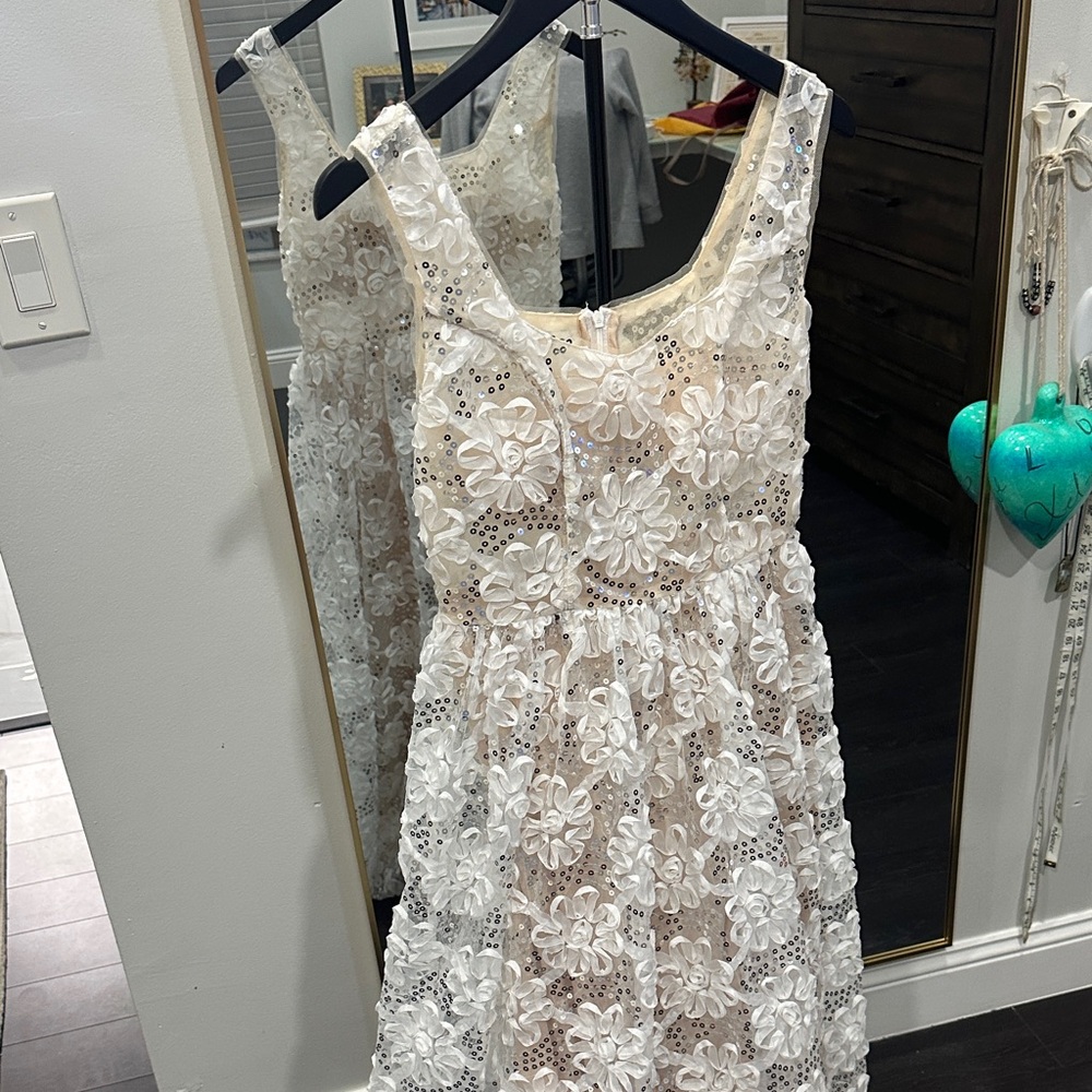 SHEIN White Floral Lace Prom Dress